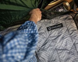 Zachte geweven tenttapijt voor de Outwell Carolina 6 familietent